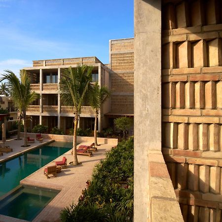 Hotel Humano, A Member Of Design Hotels Brisas de Zicatela Exterior photo