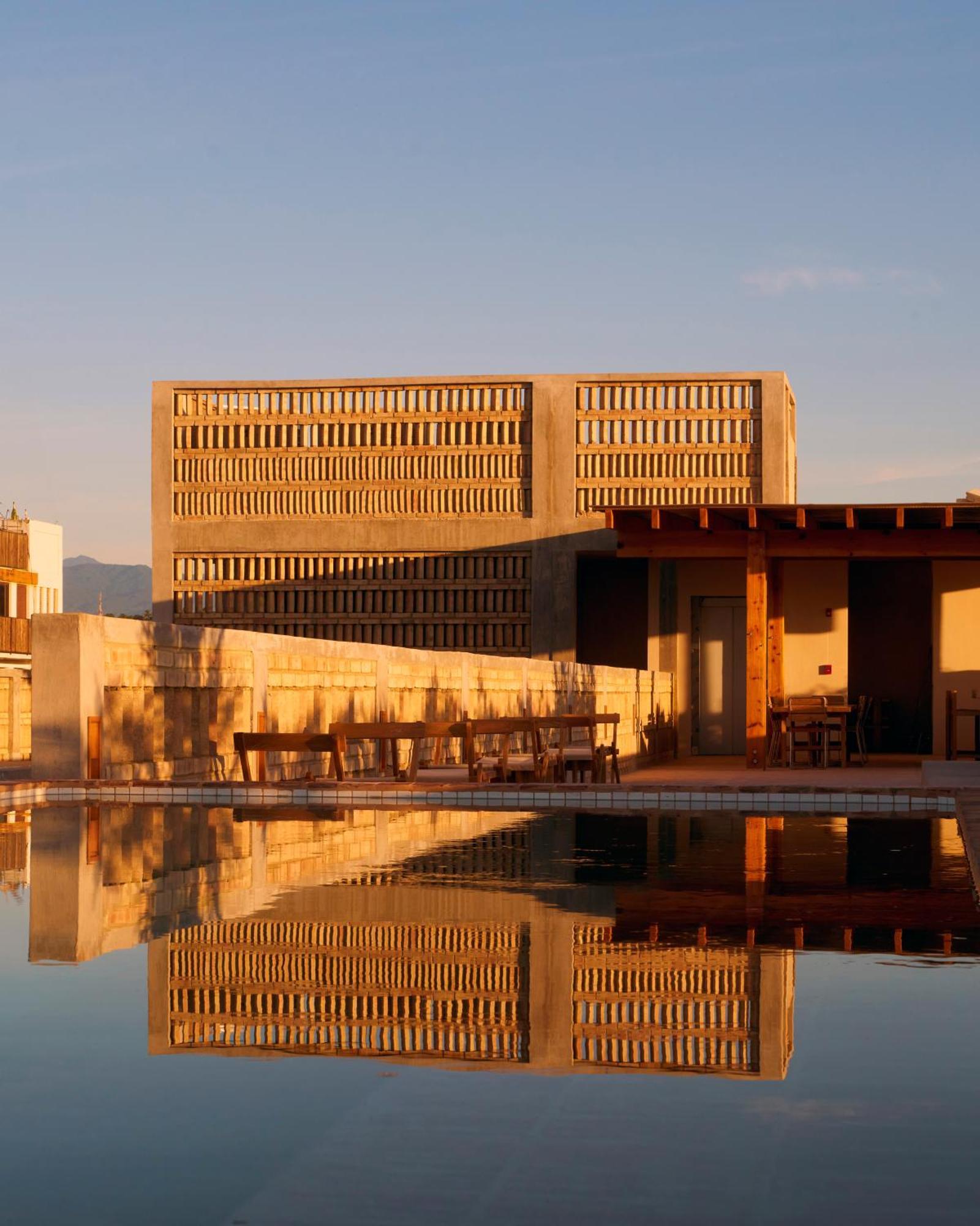 Hotel Humano, A Member Of Design Hotels Brisas de Zicatela Exterior photo
